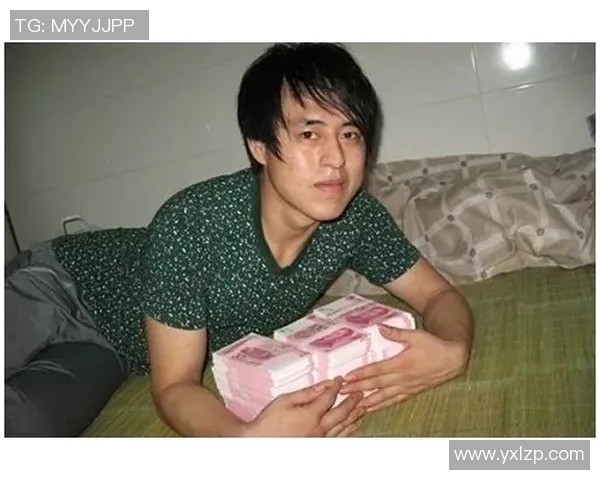 电竞高手刘丽深度解析CSGO游戏技巧与心得分享实时新闻